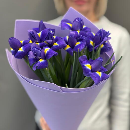 Букет из ирисов
