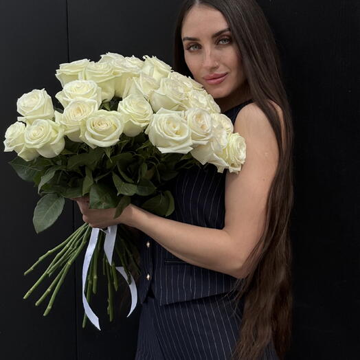 Букет из белых роз