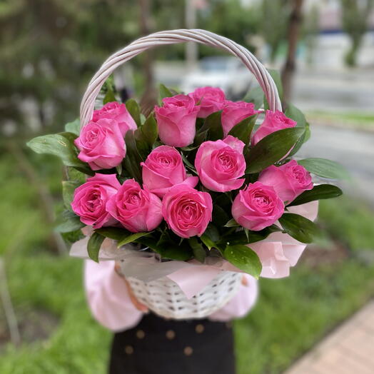 Корзина из роз