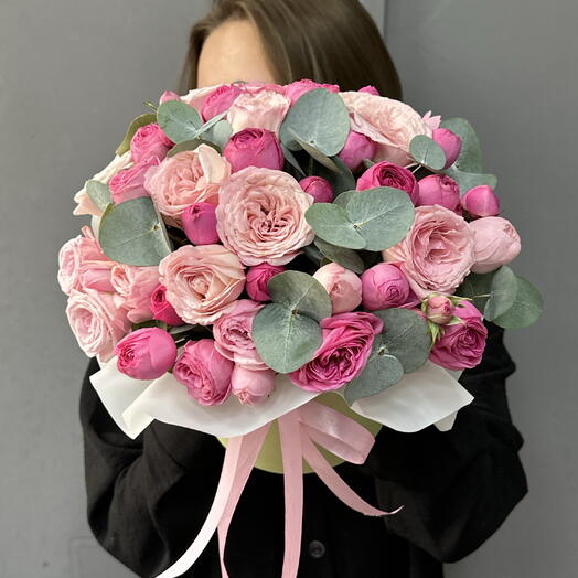 Пионовидная Роза Жизель и Ребекка с эвкалиптом в шляпной коробке 💖