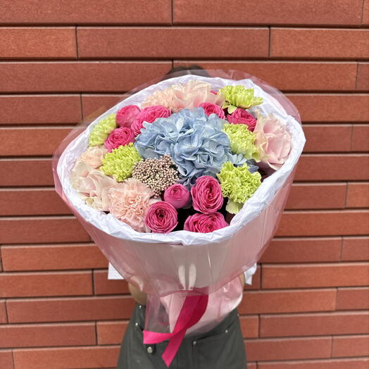 Дофаминовый букет 💕🎀 / гортензия, ажурная роза, диантусы, озотамнус, кустовая роза пионовидная