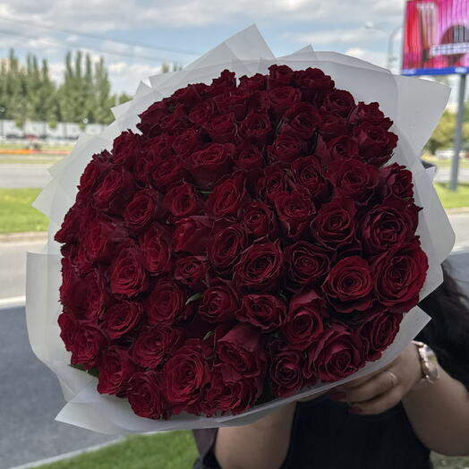 Не крупная Роза