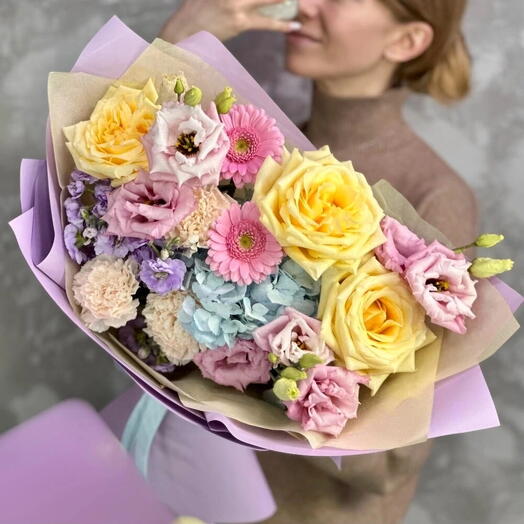 Дофаминовый букет😍 Незабываемый нежный букет гортензия, розовая гербера, маттиола, эустома, диантус и роза🌸