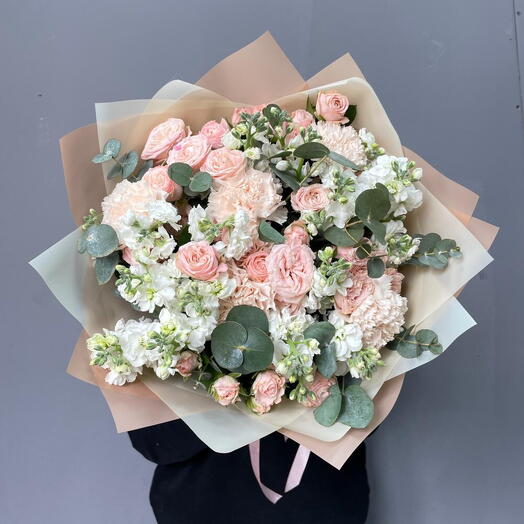 Shrub roses, matthiola, dianthus