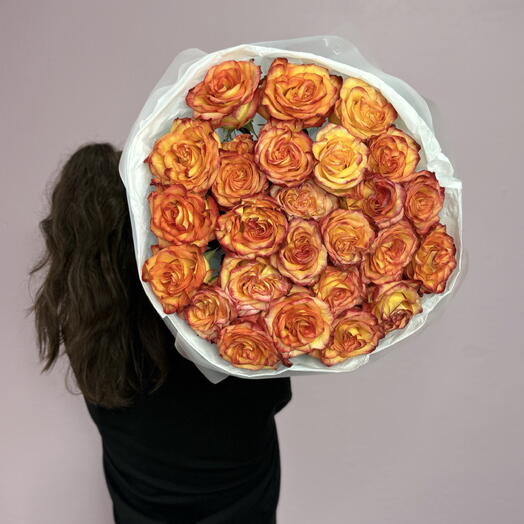 Солнечный букет крупных роз Эквадор / 25 роз 🧡