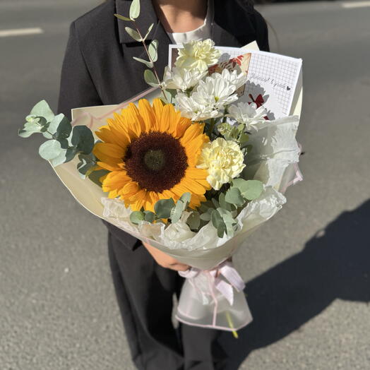 Букет с подсолнухом 🌻