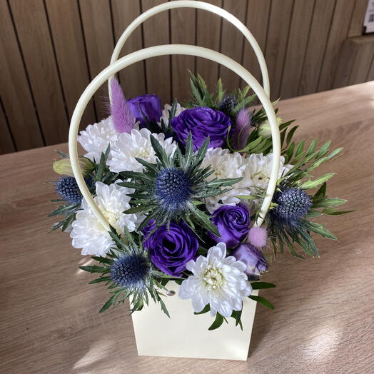 Цветочная Композиция с Фиолетовой Эустомой и Эрингиумом💜