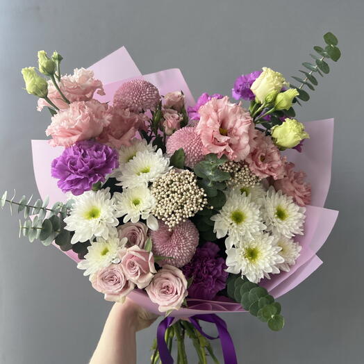 Авторский букет с хризантемами Момоко, эустомой, диантусами 💜
