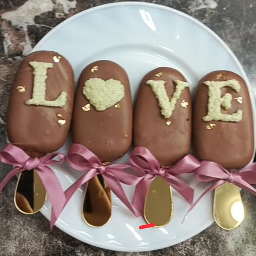 Фисташковое птичье молоко Эскимо LOVE