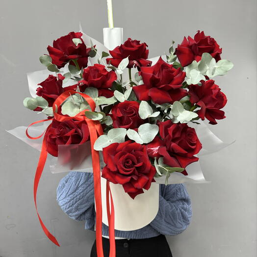 Красные Французские Розы с Эвкалиптом 🌹