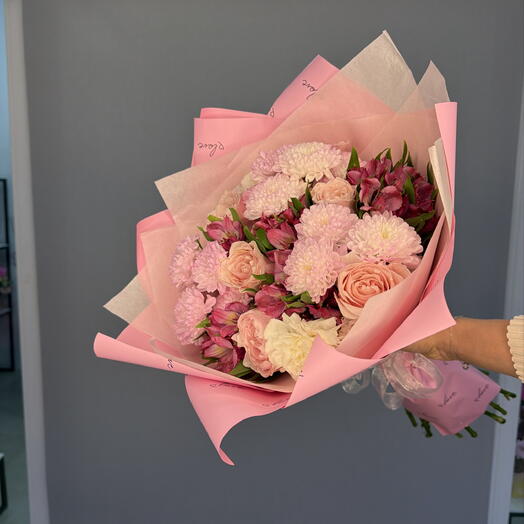 Букет на витрине "Для любимой 💕"
