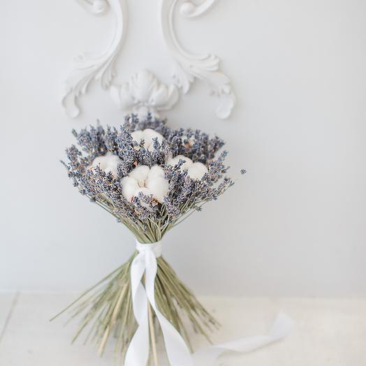 Bouquet of lavender and cotton