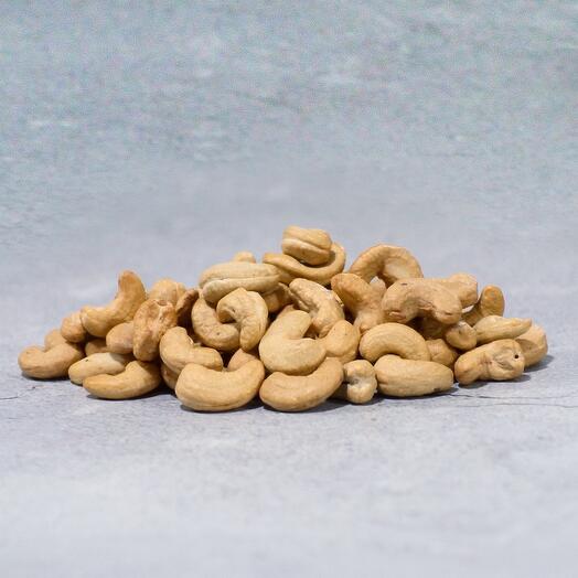 Fried cashew