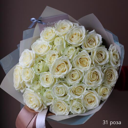 Букет из 31 белой розы