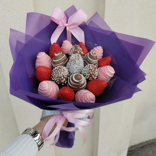Клубничный комплимент 🍓