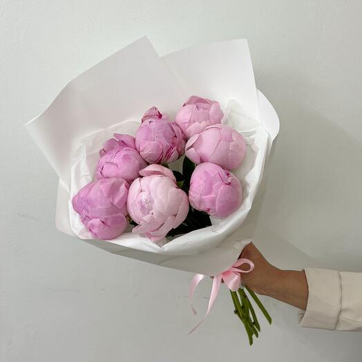 Ramo de peonías rosas. RAMO 366