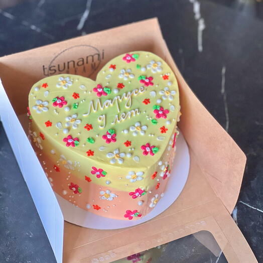 Торт | Цветочное сердце с вашей надписью | 1 кг