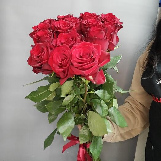 15 rosas Burdeos 70 cm