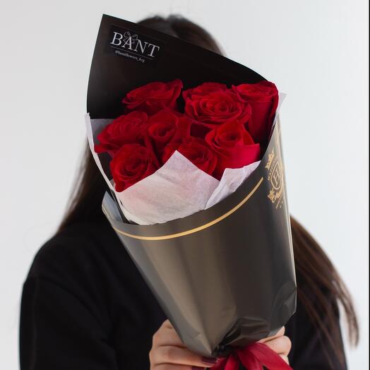 9 красных роз-3