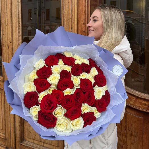 Bouquet of 51 red and white roses 60cm