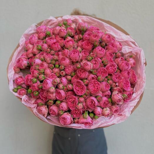 Mono bouquet of 51 misty bubbles bush roses in craft