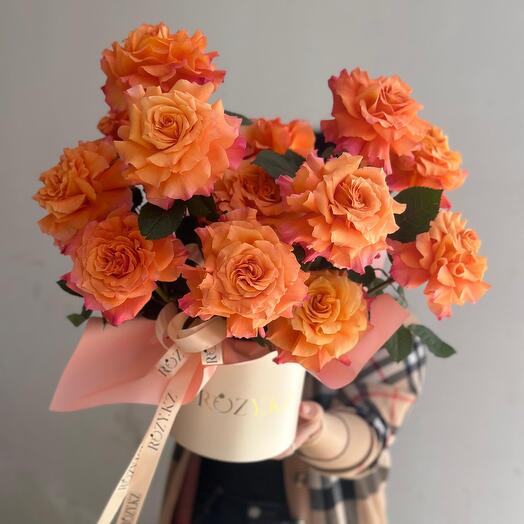 Коробка из 13 роз