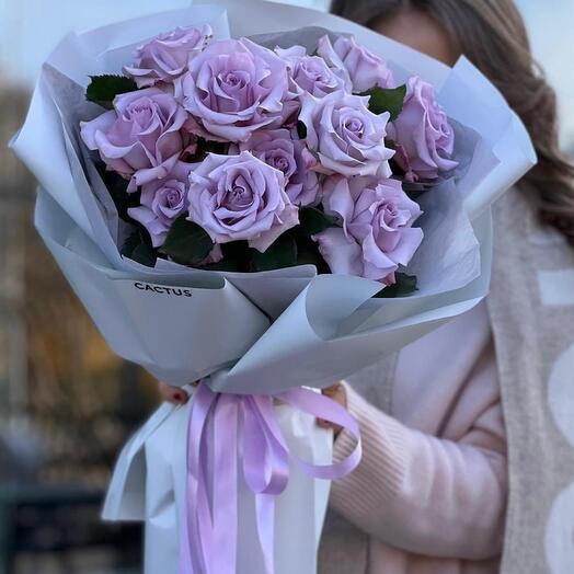 Моно букет лавандовых роз