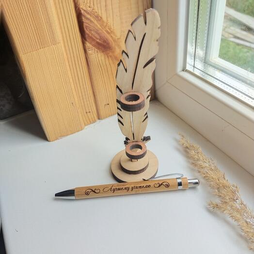 Ручка с подставкой для учителя