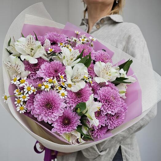 Ramo de crisantemos arbustivos fabiennes, alstroemeria y margaritas arbustivas