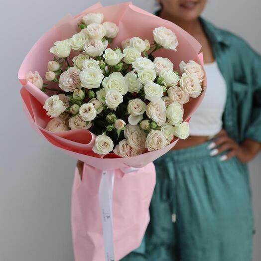 Облако кустовых роз