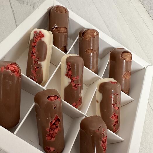 Шоколадные конфеты для любимой мамы