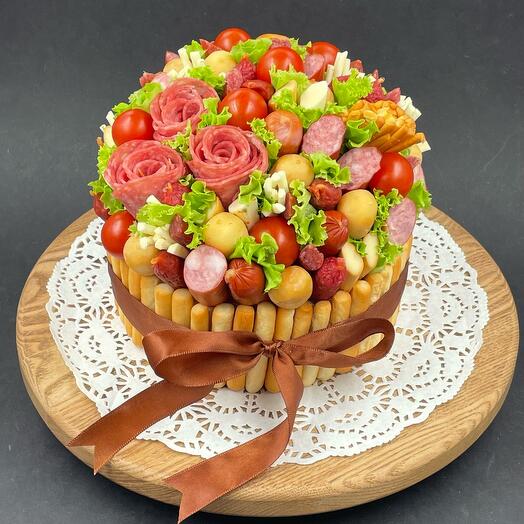 Бенто тортик мясной из колбасы и сыра с розами подарок на день рождения годовщину юбилей новоселье съедобный букет