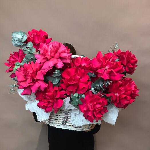 Корзина с французскими розами 🌹
