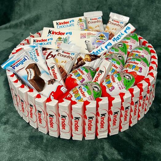 Набор из шоколадок kinder