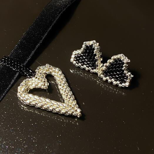 Set of Hearts made of Japanese beads Myiuki Delika