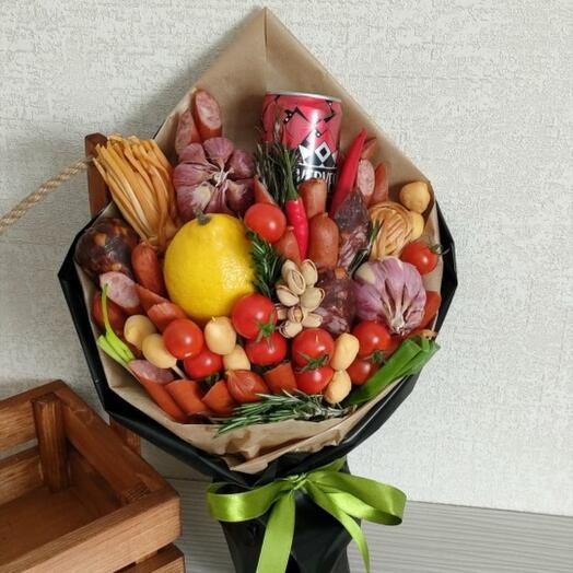 Мужской букет из колбасы и сыра