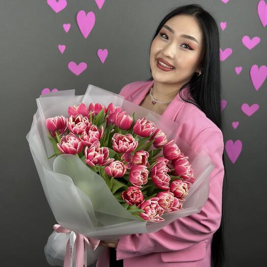 Tulips bouquet
