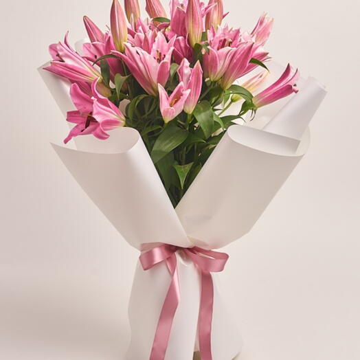 Bukiet z lilii rożowej