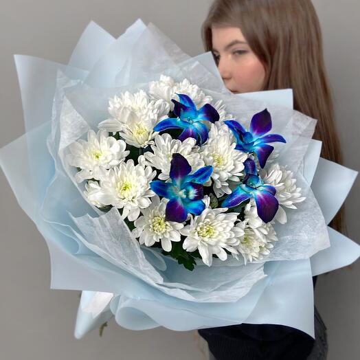 Букет из хризантем и дендробиума (FW0155)