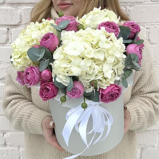 Розы Мисти и гортензии в шляпной коробке 💞