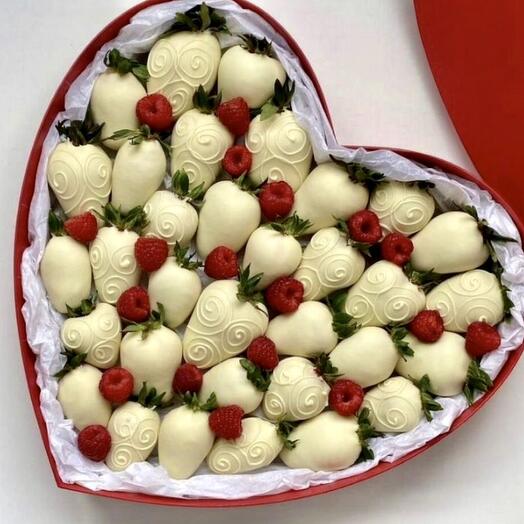 Клубника в шоколаде 💕