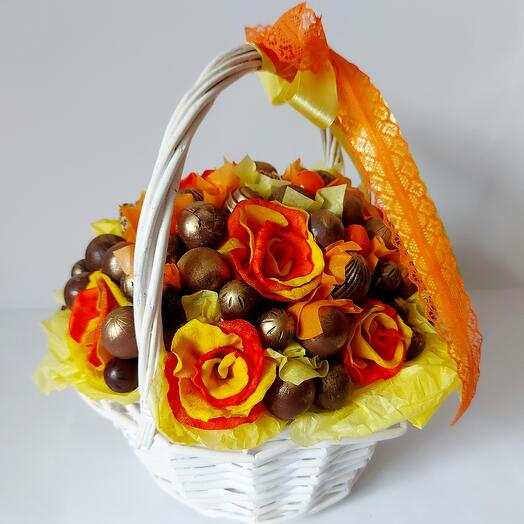 Букет из конфет. Корзина из конфет. Подарок маме, жене