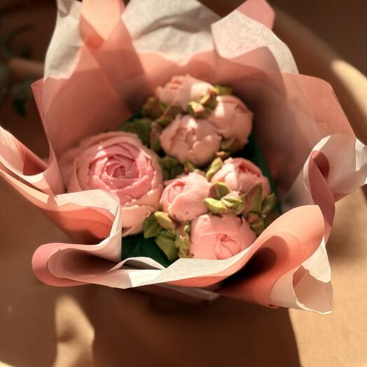 "Mini bouquet of peonies" is a sophisticated sweet gift