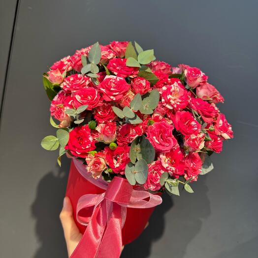 Rosa de arbusto en una Caja