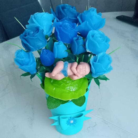 Букет из мыла "А кого это нашли в капусте?"