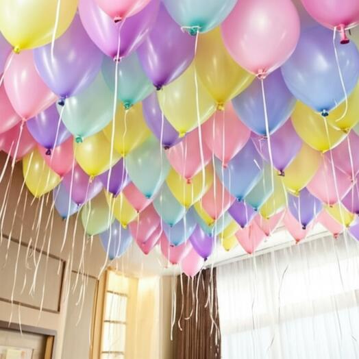 30 pastel macaroons balloons for the ceiling