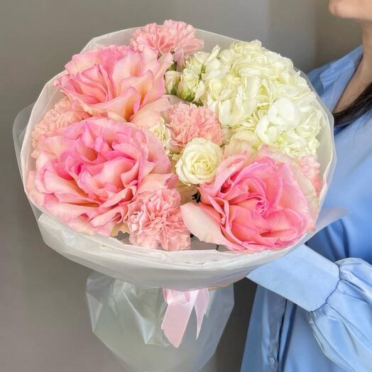 Розовый сад 🌸 Гортензия, французские и кустовые розы, диантусы