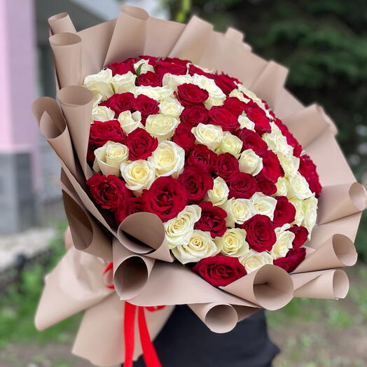 Букет из 101 розы «101 поцелуй»❣️