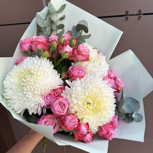Букет с кустовыми розами 💕