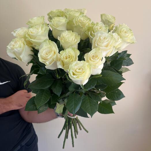 Букет из белых роз